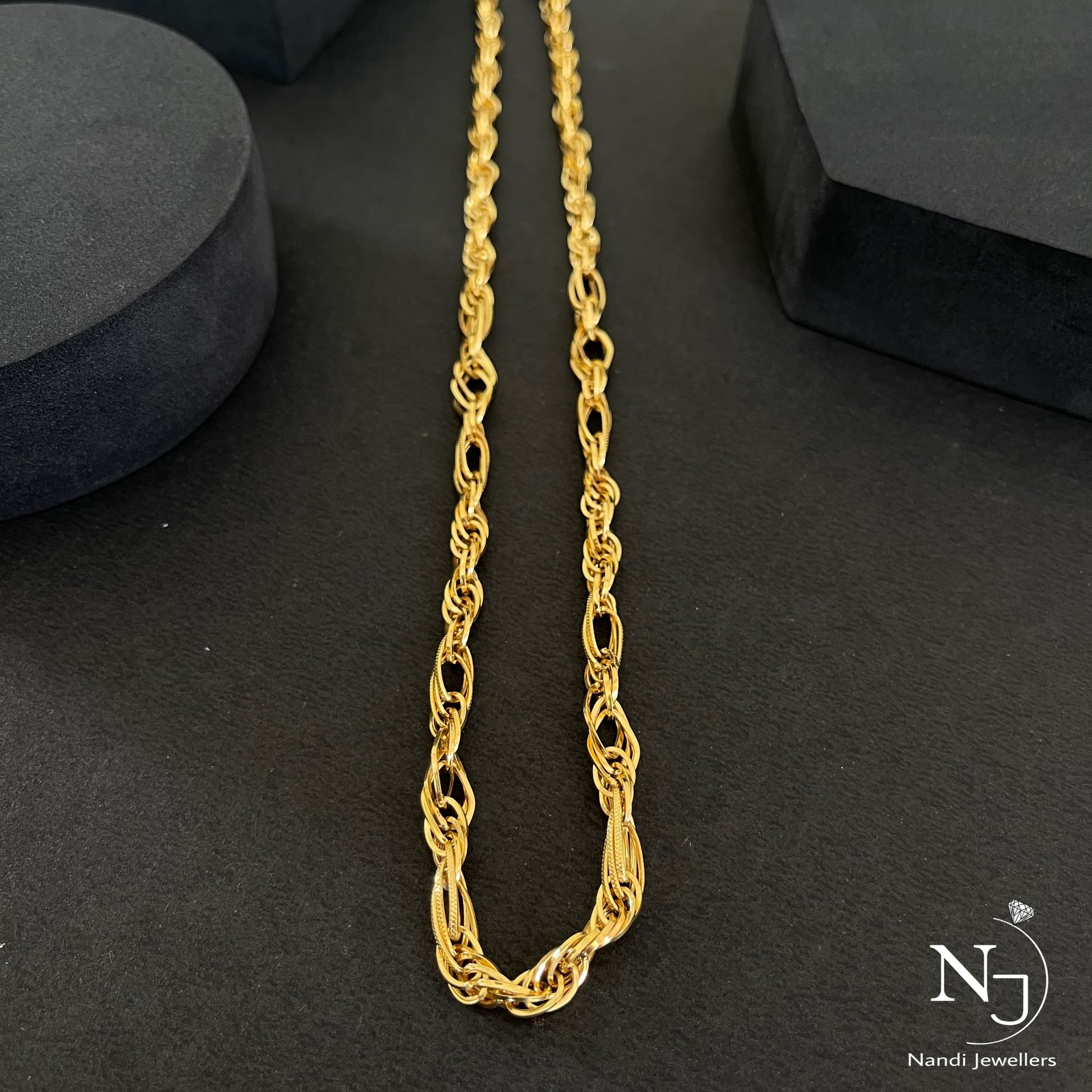 Latest gents gold on sale chain