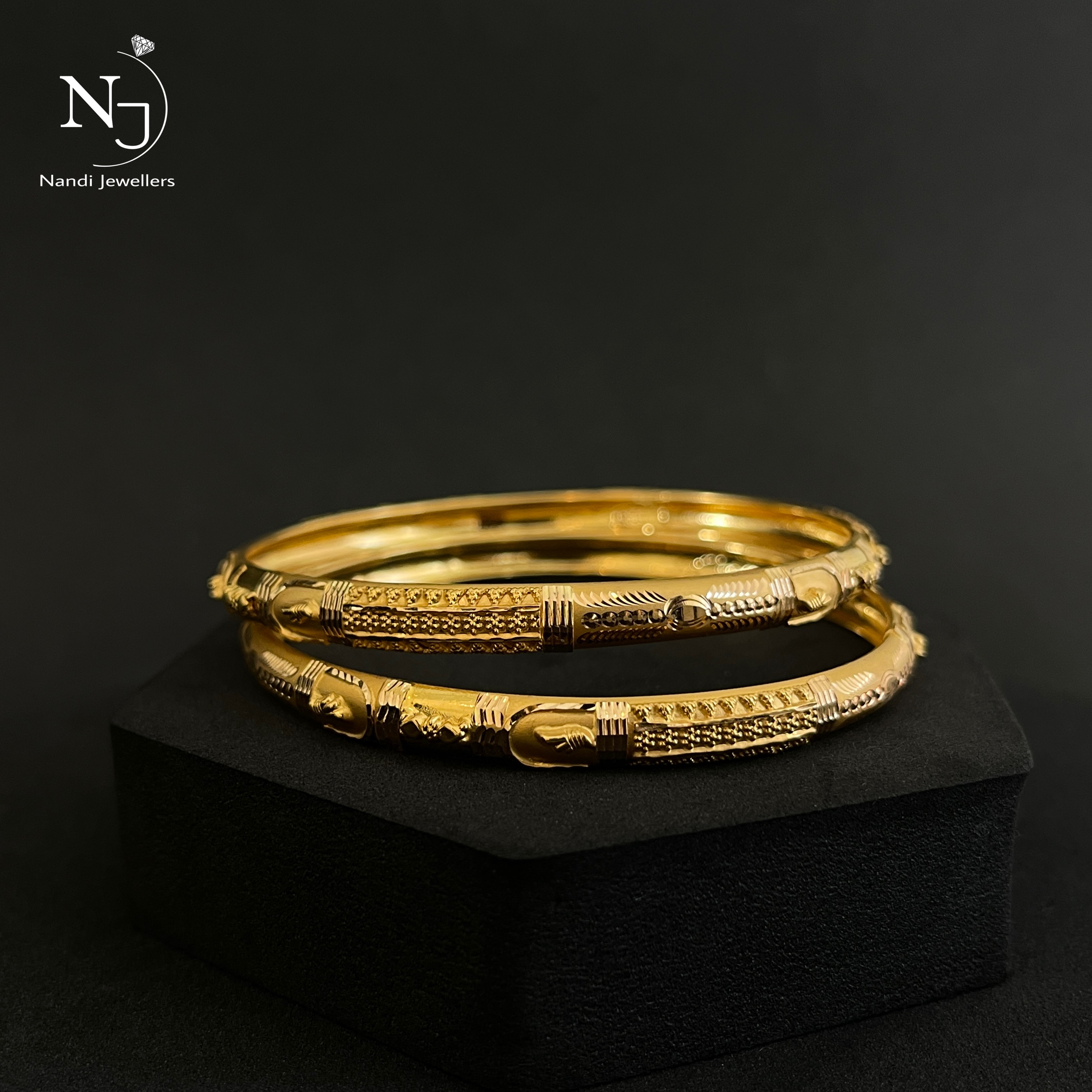 New models of hot sale gold bangles